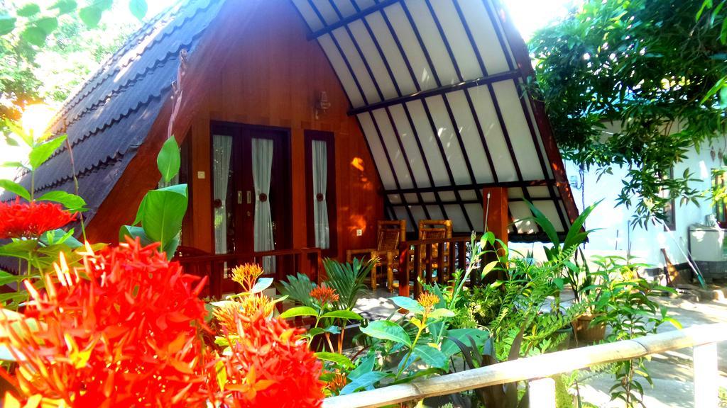 Ina Gili Guesthouse Νησιά Γκίλι Εξωτερικό φωτογραφία