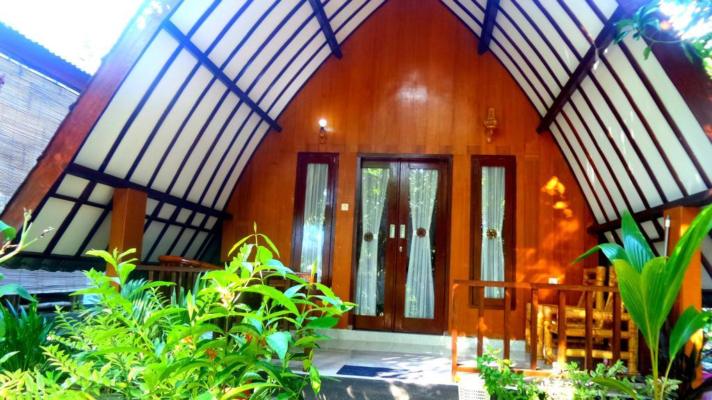 Ina Gili Guesthouse Νησιά Γκίλι Εξωτερικό φωτογραφία