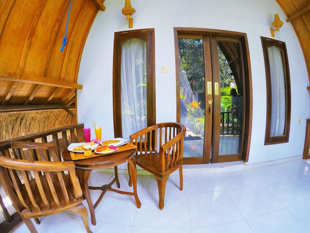 Ina Gili Guesthouse Νησιά Γκίλι Εξωτερικό φωτογραφία