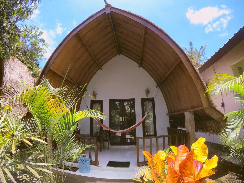 Ina Gili Guesthouse Νησιά Γκίλι Εξωτερικό φωτογραφία