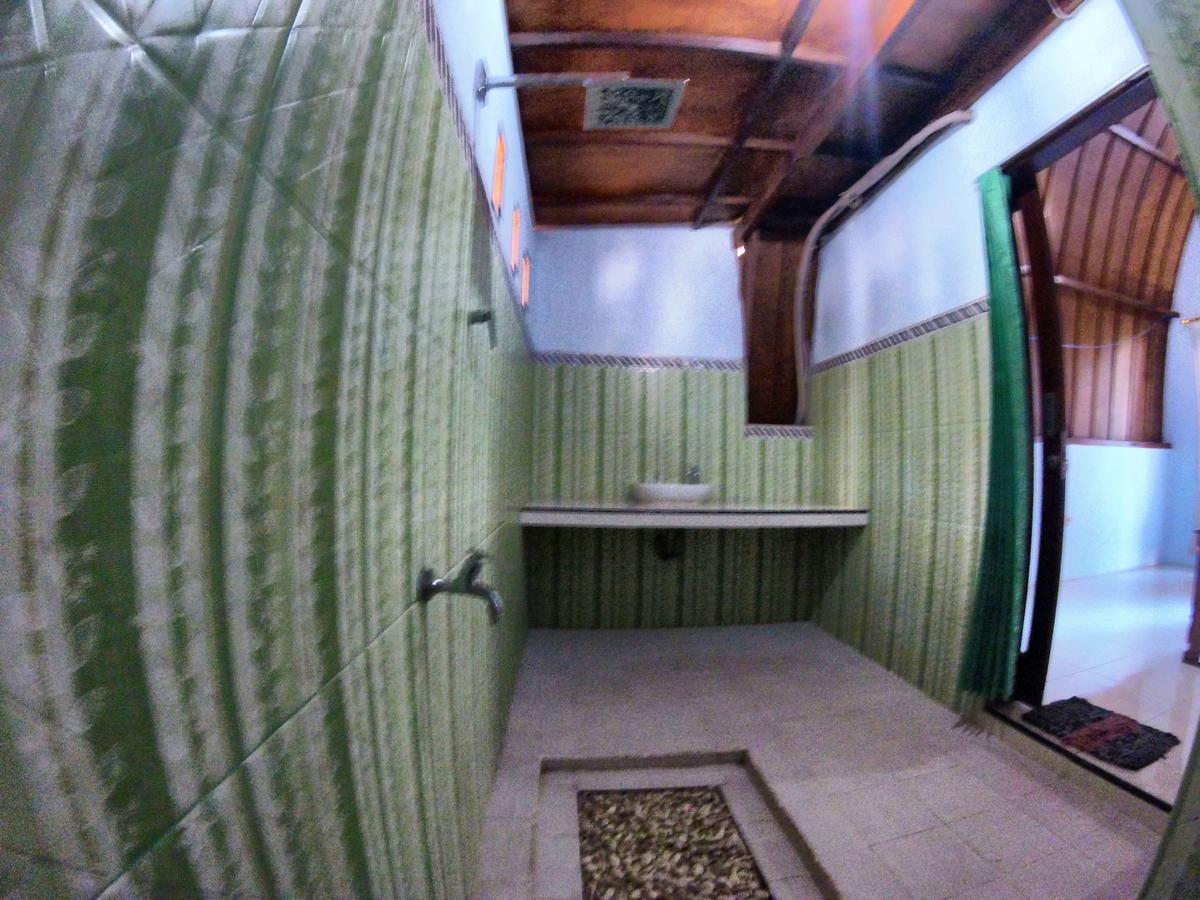 Ina Gili Guesthouse Νησιά Γκίλι Εξωτερικό φωτογραφία