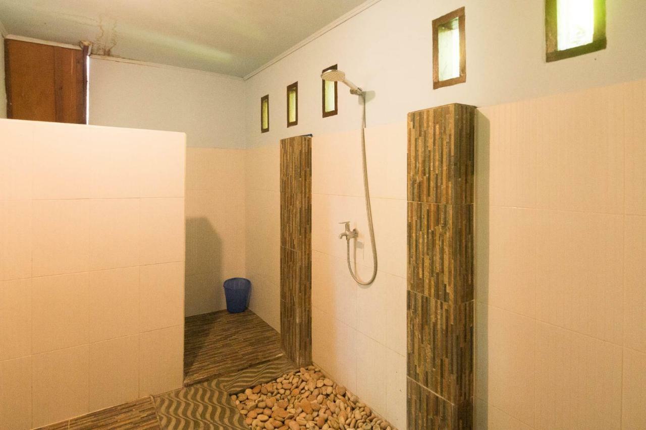 Ina Gili Guesthouse Νησιά Γκίλι Εξωτερικό φωτογραφία